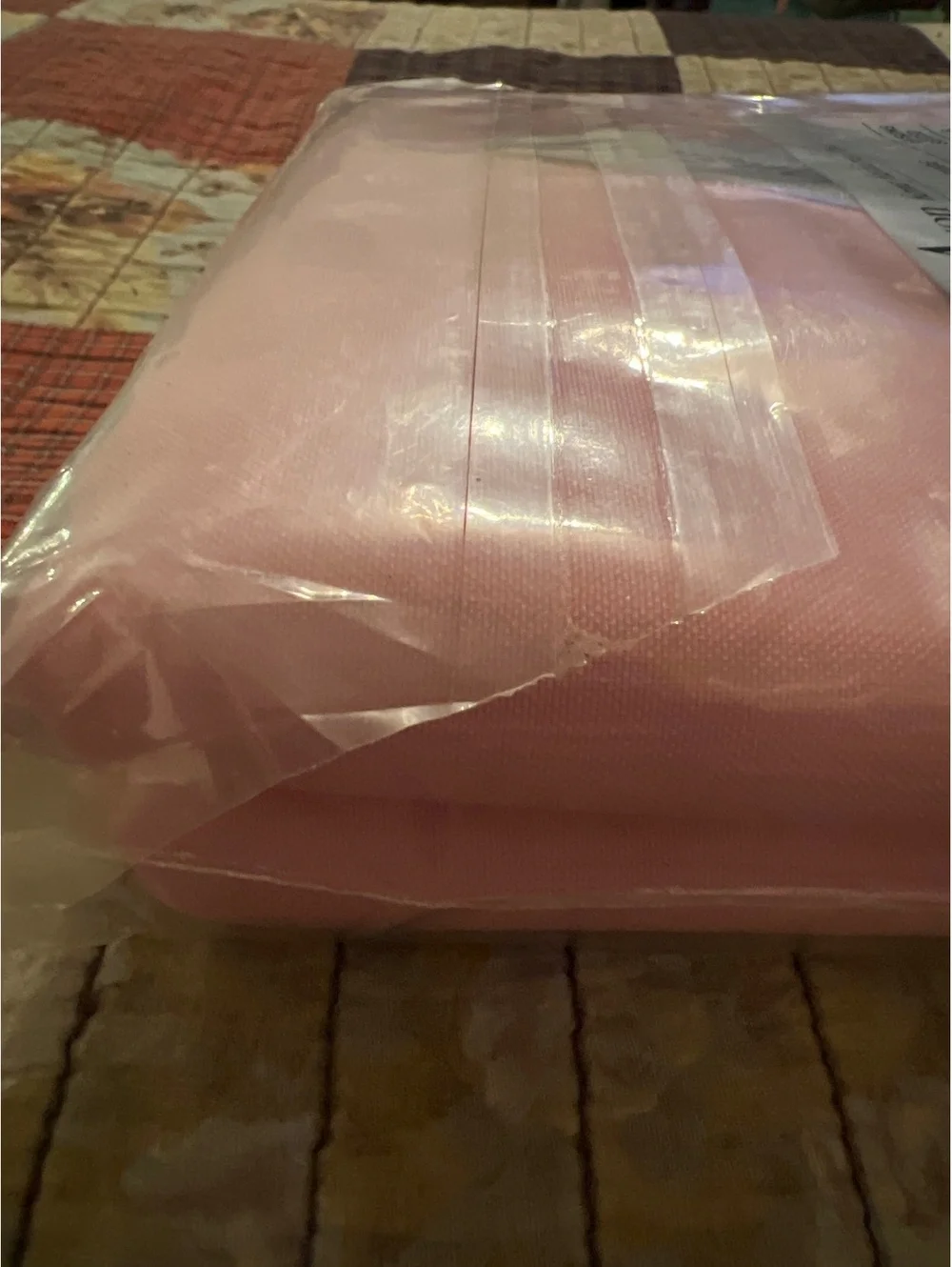 Avon Royalty Satin Stripe Oblong Tablecloth 60